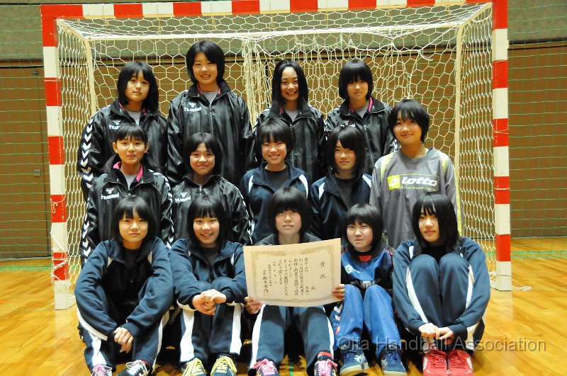 yz2nd_wasadanishi_girls.JPG - ２位　稙田西中女子